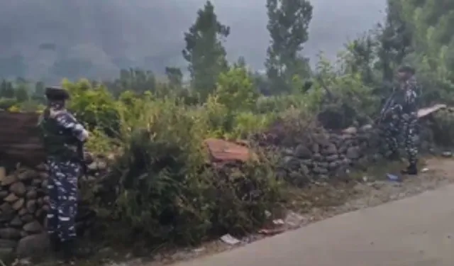 One terrorist killed, 2 soldiers injured in Kupwara encounter