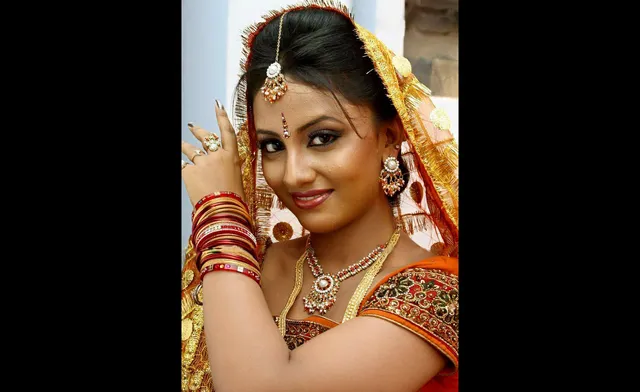 FIR lodged against Odia actress Riya Dey by domestic help over alleged torture; probe on