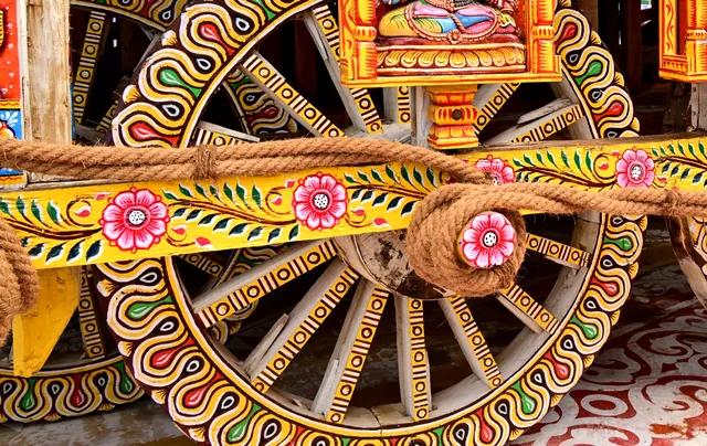 Devotee dies after coming under chariot wheels during Rath Yatra in Odisha's Jharsuguda