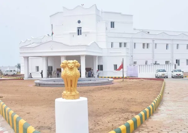 Plaint against Odisha Guv's son for assault on official