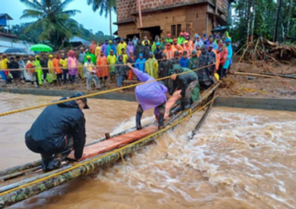 Wayanad toll reaches 297, with 206 still missing