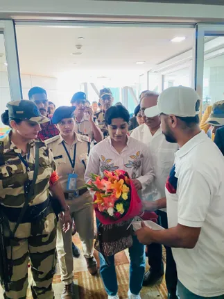 Vinesh Phogat receives emotional homecoming after Paris Olympics heartbreak