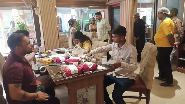 WhatsApp Image 2024-11-21 at 1.27.45 PM