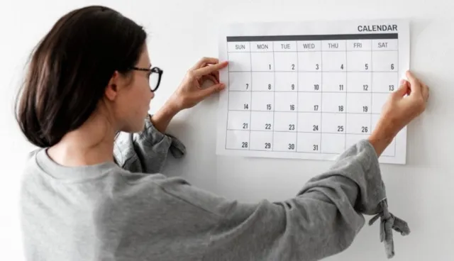 Where To Hang New Year's Calendar At Home In 2025