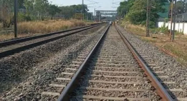 body of the youth was recovered from the railway tracks near Punama Gate