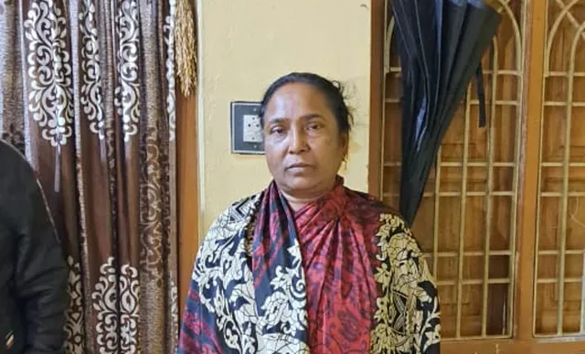 tied the woman's hands and put a knife to her neck and robbed 18 lakhs in cash and 10 loads of gold