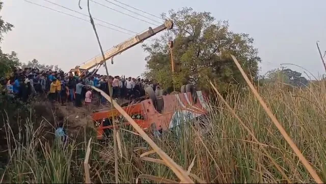 bus accident in pallahada angul