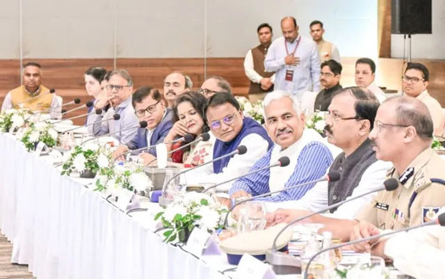 ରାଜ୍ୟର ଟିକସ ଭାଗକୁ ୪୧ ପ୍ରତିଶତରୁ ୫୦ ପ୍ରତିଶତ କରିବାକୁ ଦାବି ଉପସ୍ଥାପନ