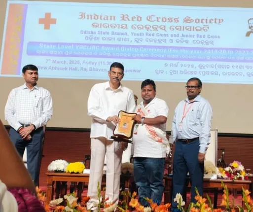 Governor's Award for Uddhav