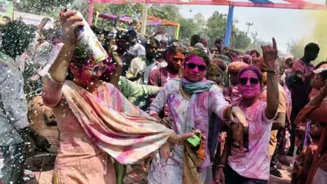 ପନଦସପନସ