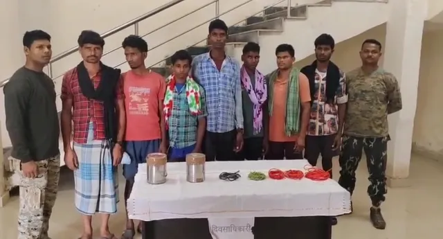 13 naxal arrested