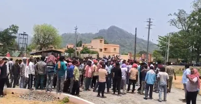 Korkonda police station blocked 