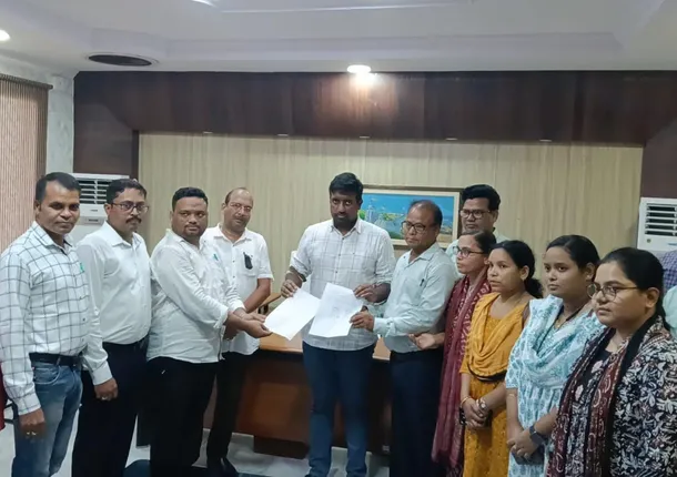 ea576060-9e04-4e6e-adea-0bb25d28a3fe