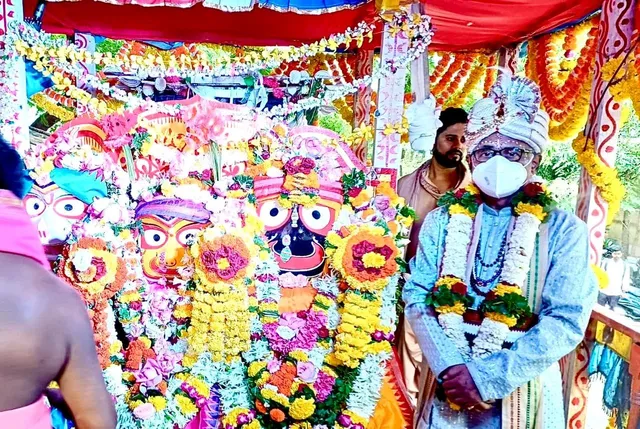 fc51e127-59f1-4ad4-91cc-5739e61fcd04