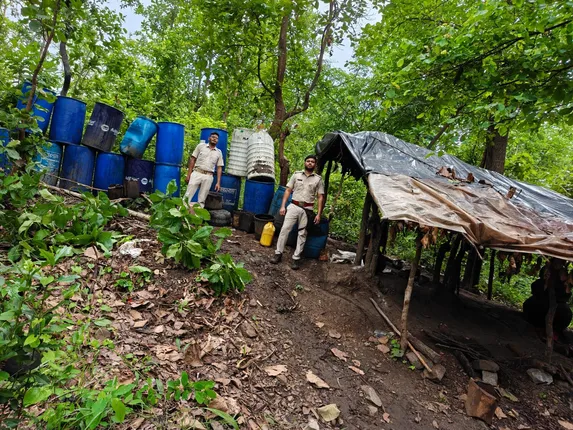 c5adcc5a-2c32-4a0a-bb62-b27239fb1a8d