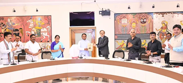 4e5b4355-92b9-4a32-b479-ba22540dfc24