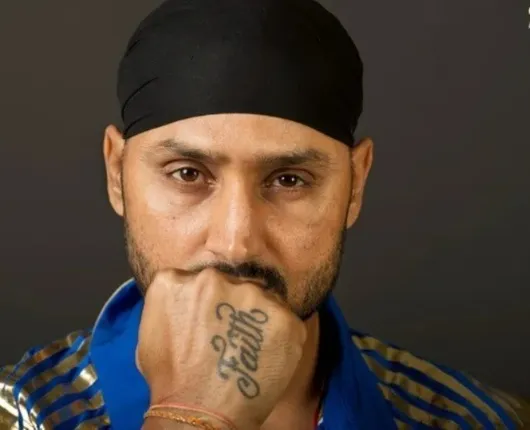 f39843b7-8766-478a-8a53-b34503ad8760