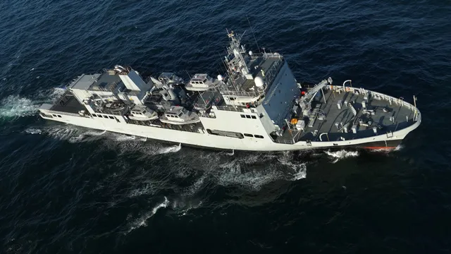 INS ikshak