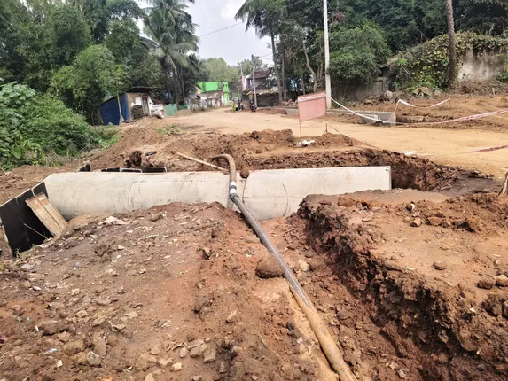 road expansition stop