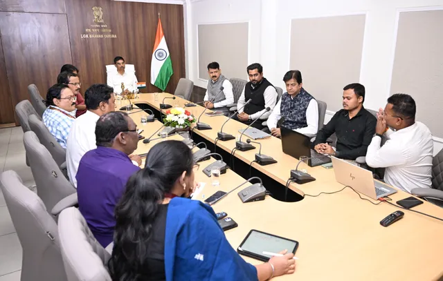 WhatsApp Image 2026-02-13 at 21.52.50