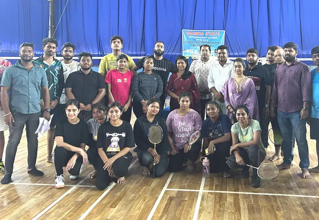 Badminton League