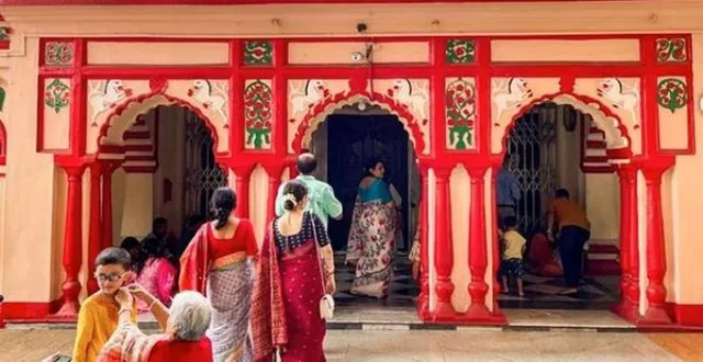 DhakeSwari Temple at Dhaka