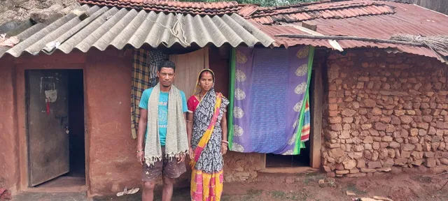 ଭଙ୍ଗା ଦଦରା ଘରେ ବିତୁଛି ଜୀବନ
