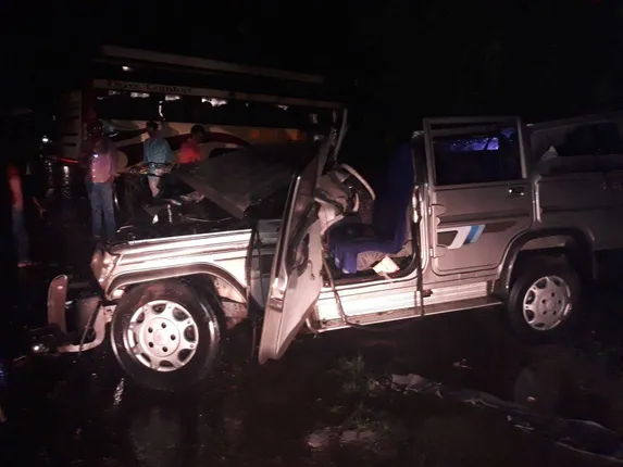 ନୂଆପଡ଼ା: ବସ-ବୋଲେରୋ ମୁହାଁମୁହିଁ ଧକ୍କାରେ ୩ ମୃତ, ଜଣେ ଗୁରୁତର