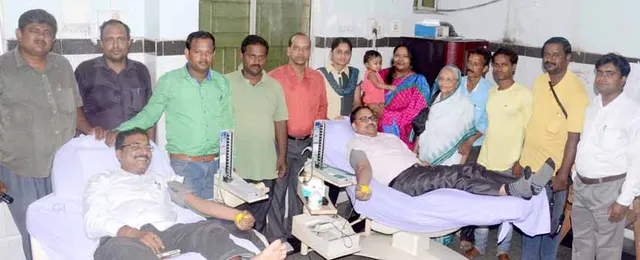 ‘ଆହ୍ଲାଦିତା’ଙ୍କ ସ୍ୱନକ୍ଷତ୍ରରେ ରକ୍ତଦାନ: ୫୫ୟୁନିଟ୍‌ ସଂଗ୍ରହ