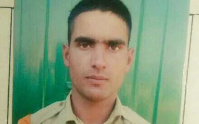 ଶ୍ରୀନଗର: ଘରେ ପଶି ବିଏସଫ ଯବାନଙ୍କୁ ହତ୍ୟାକଲେ ଆତଙ୍କବାଦୀ