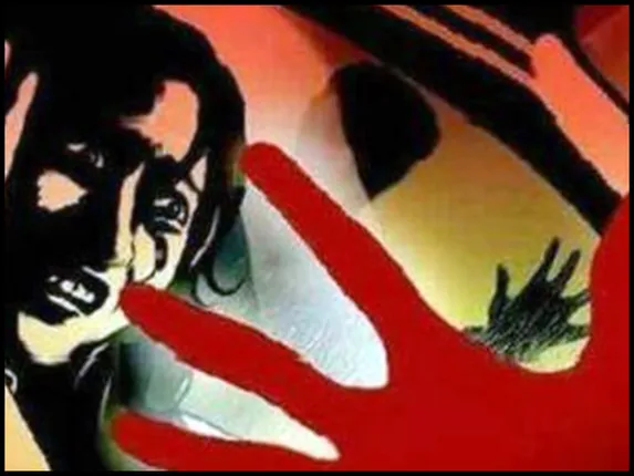 ଭଞ୍ଜନଗର:  ଗର୍ଭବତୀ ମହିଳାଙ୍କୁ ଦୁଷ୍କର୍ମ ଉଦ୍ୟମ, ମୁହଁରେ କଳାବୋଳିଲେ ଗାଁ ଲୋକେ