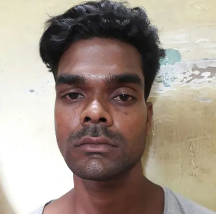 ବାଇକ୍‌ ଲୁଟେରା ଗିରଫ