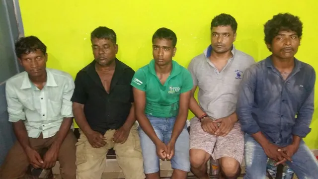 ୭୭୫ ବୋତଲ ମଦ ଜବତ, ୫ଗିରଫ