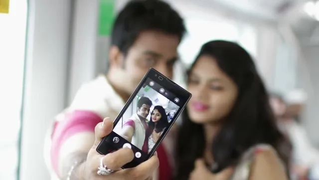 କେମିତି ଜାଣିବେ ସାଥୀ ଆପଣଙ୍କୁ ଭଲ ପାଉଛନ୍ତି କି ନାହିଁ?