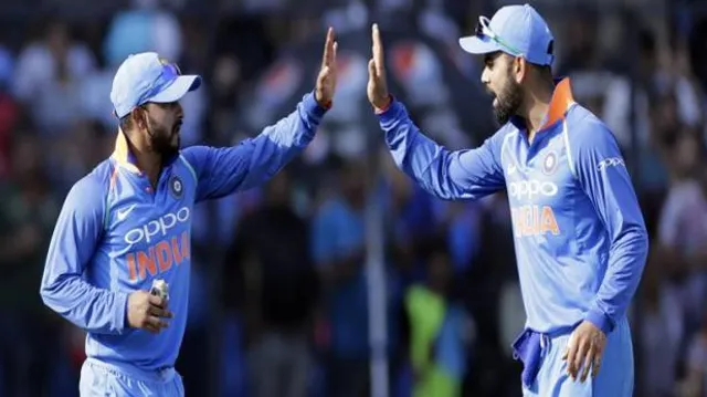 ଭାରତ-ଅଷ୍ଟ୍ରେଲିଆ ୩ୟ ଦିନିକିଆ: ଅଷ୍ଟ୍ରେଲିଆ ୫/୨୬୭