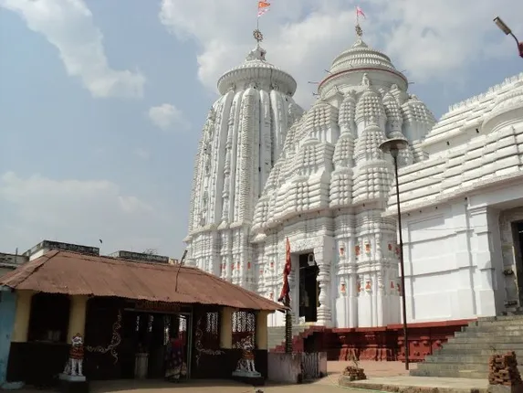 ଜୟପୁରର ପ୍ରମୁଖ ଧାର୍ମିକ ଦର୍ଶନୀୟ ସ୍ଥାନ