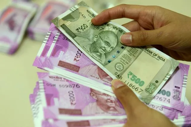 ଅଦାଲତରେ କାଗଜାତ୍‌ ଦାଖଲରେ ଅତ୍ୟଧିକ ବିଳମ୍ବ : ବନ୍ଦ ହେବ ଦାୟୀ କର୍ମଚାରୀ, ସଚିବଙ୍କ ପେନ୍‌ସନ, ଗ୍ରାଚ୍ୟୁଇଟି