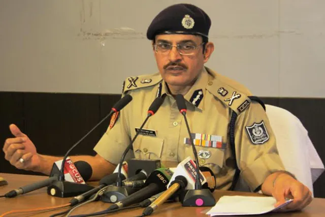 ଟୁଇନ୍‌ ସିଟି ଦୁର୍ଗାପୂଜାରେ ମୁତୟନ ହେବେ ୯୮ ପ୍ଲାଟୁନ ଫୋର୍ସ: ଡିଜିପି