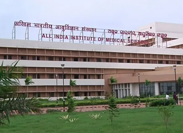 ଭୁବନେଶ୍ୱର ସମେତ ଦେଶର ୬ଟି ଏମ୍ସରେ ବ୍ୟାପକ ସୁଧାର ଅଣାଯିବ