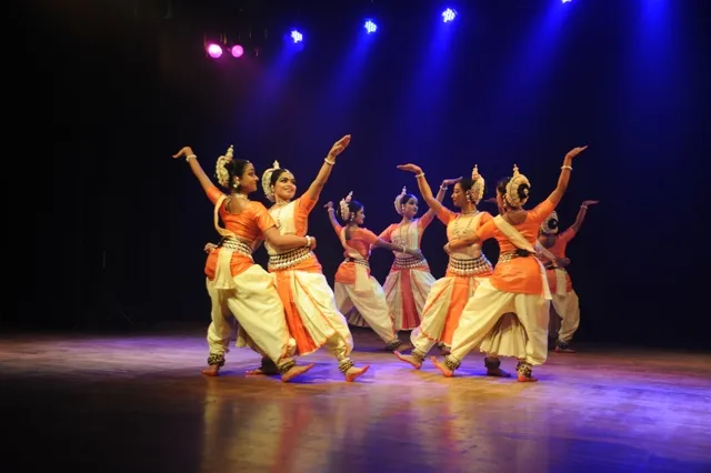 ଭୁବନେଶ୍ୱର ରବୀନ୍ଦ୍ର ମଣ୍ଡପରେ ଆୟୋଜିତ ଓଡିଶୀ ନୃତ୍ୟ କାର୍ଯ୍ୟକ୍ରମ ।