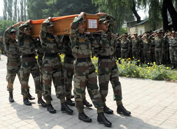 ବଡ଼ଗାମରେ ଆତଙ୍କବାଦୀ ଆକ୍ରମଣ: ଜେସିଓ ସହିଦ