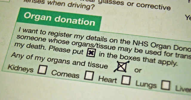 ବିରଳ ଉଦାହରଣ: ୪୨ ବର୍ଷୀୟା ମହିଳାଙ୍କ ଶରୀରରେ ଲାଗିଲା ୨୦ ବର୍ଷିଅ ଯୁବକଙ୍କ ହୃତ୍‌ପିଣ୍ଡ!