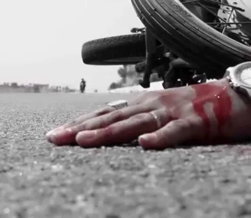 ସିରିଜ୍‌ ଦୁର୍ଘଟଣା, ବାଇକ୍‌ ଆରୋହୀ ମୃତ