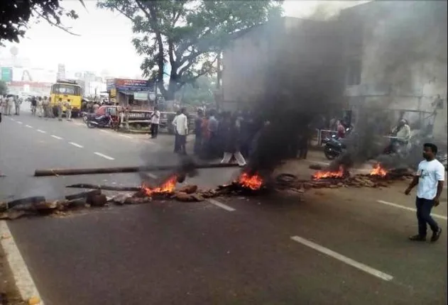 ଅଶୋକା ମାର୍କେଟ ଭଙ୍ଗା ବେଳେ ଉତ୍ତେଜନା, ରାସ୍ତାରୋକ
