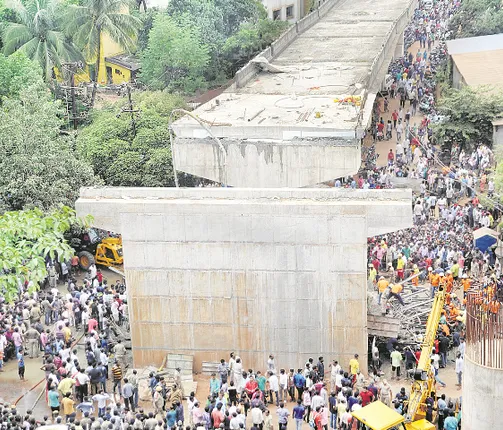 ଅନିଶ୍ଚିତତାରେ ବମିଖାଲ ଓଭରବ୍ରିଜ୍‌