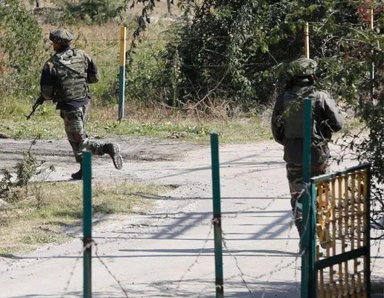 ବିଏସ୍‌ଏଫ୍‌ ଶିବିର ଉପରକୁ ଆକ୍ରମଣ: ୩ ଆତଙ୍କୀ ନିହତ, ଜଣେ ଯବାନ ସହିଦ