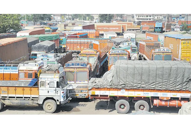 ଚନ୍ଦକା-ପିତାପଲ୍ଲୀ ରାସ୍ତାରେ ହେବ ପରିବହନ ଗାଁ