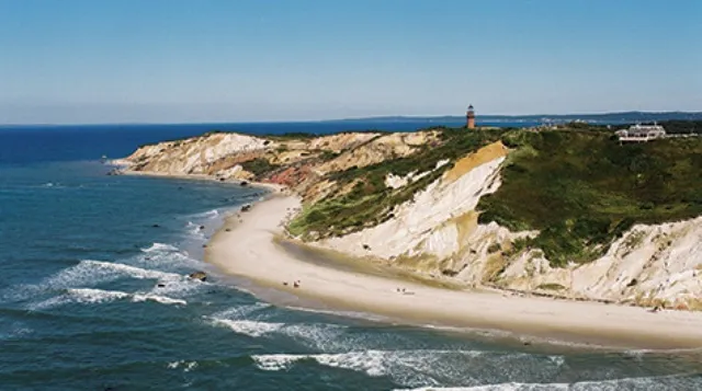 ଆମେରିକାର ଏହି ପ୍ରସିଦ୍ଧ ପର୍ଯ୍ୟଟନ ସ୍ଥଳର ନାମ କାହିଁକି ରଖାଯାଇଥିଲା‘ମାର୍ଥା’ ?