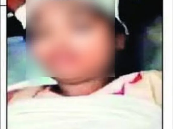 ଅସଦାଚରଣର ଶିକାର ହେବାପରେ ଟ୍ରେନ୍‌ରୁ ଡେଇଁ ଛାତ୍ରୀ ଗୁରୁତର