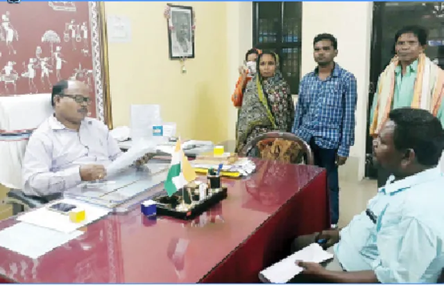 ଜମି ବିବାଦ ପାଇଁ ଦଳିତ ପରିବାର ବାସନ୍ଦ